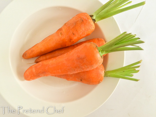 fresh carrots for carrot cake