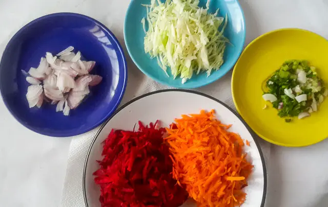 prepared ingredients for beetroot coleslaw
