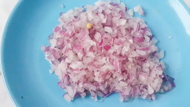 finely chopped onions for diet-nigerian pancake