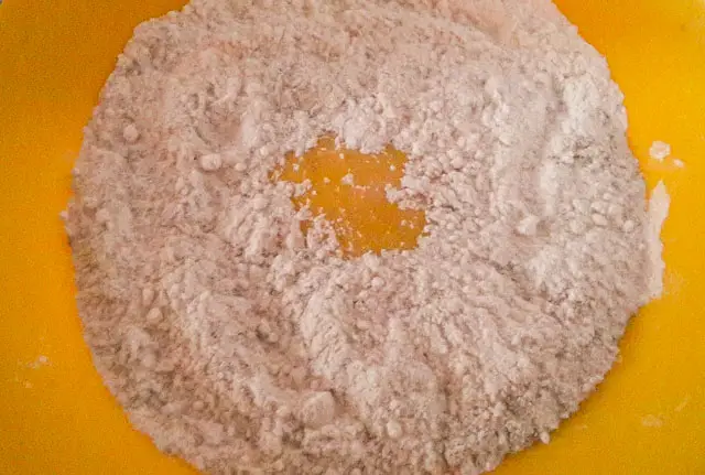 seasoned flour for mackerel pan frying for mackerel in tomato sauce