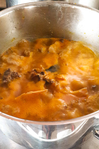 ofe owerri bubbling in the pot