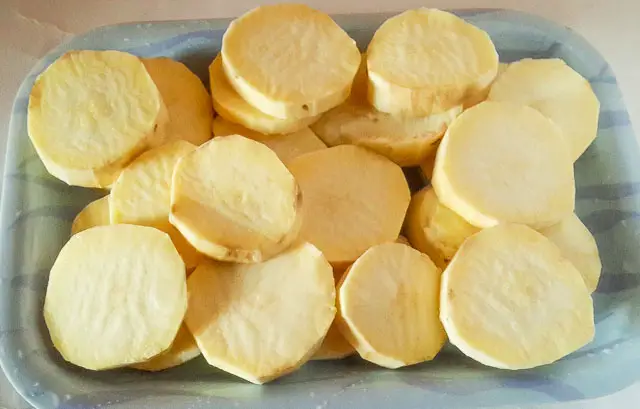 discs of sweet potato for Roasted Sweet Potatoes 