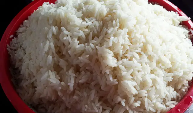 parboiled rice for Nigerian palm oil jollof rice