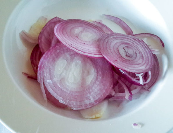 sliced onions for homework