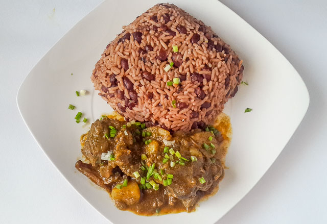 Amazing, meaty, juicy and spicy jamaican goat curry