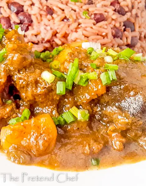 Amazing, meaty, juicy and spicy jamaican goat curry