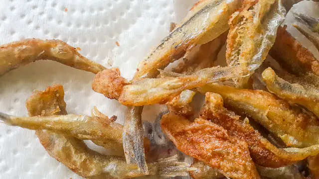 Crunchy, salty and spicy Nigerian crispy fried white bait fish
