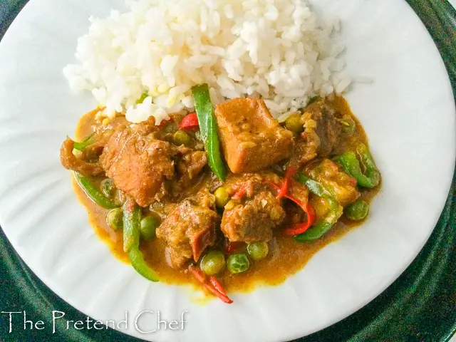 perfectly spicy and satisfying coconut curry sauce with white rice