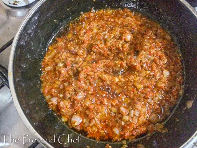 well fried onions and peppers for nigerian peppered gizzard
