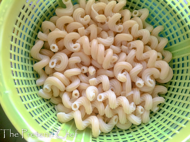 pasta in sieve