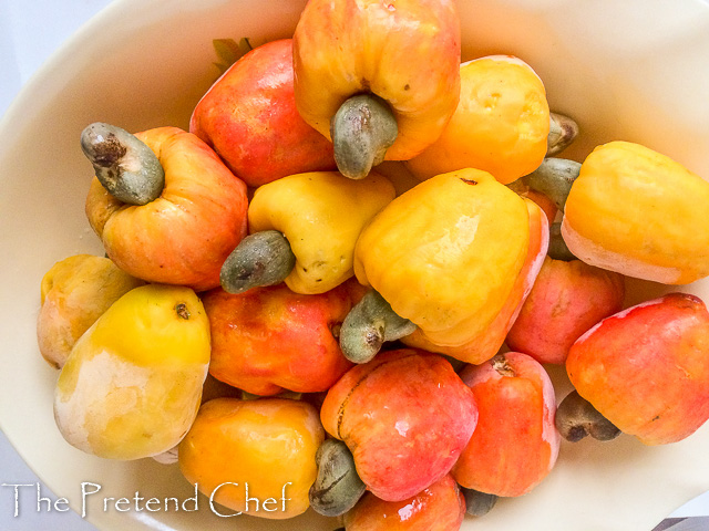 Organic cashew fruits used for cashew fruit juice