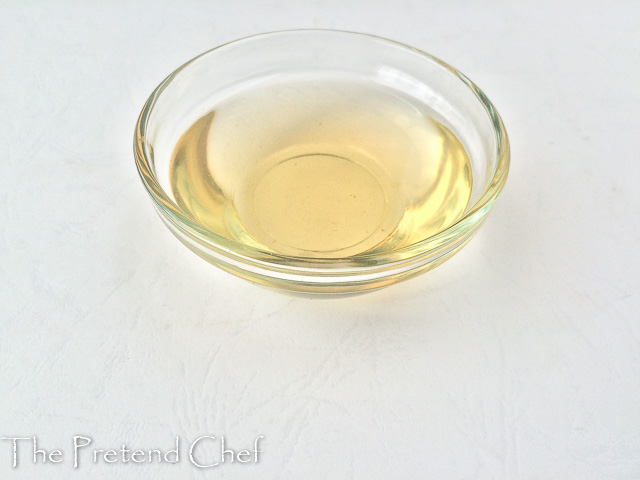 simple and basic sugar syrup in a bowl