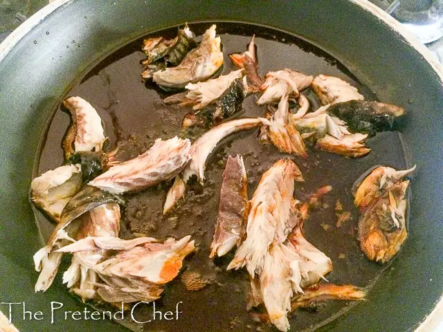 Simple, easy and delicious Nigerian smoked fish sauce
