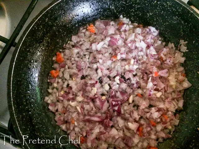 onions frying for Coxinha, Brazilian chicken fritters