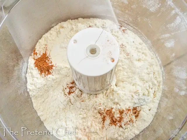 Easy pie dough flour