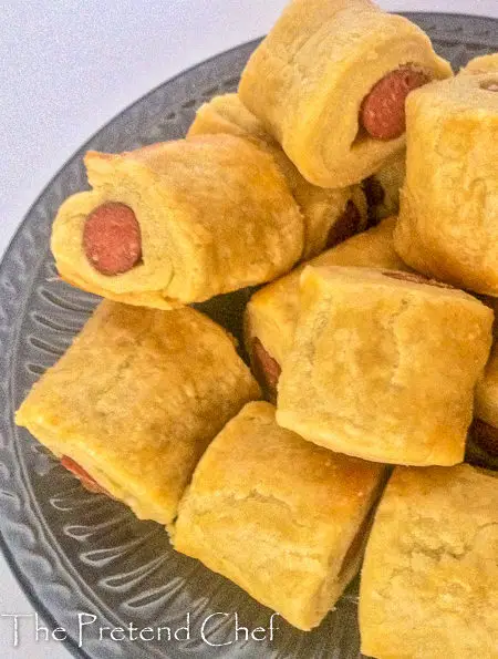 Golden melt-in-the-mouth and flavoursome Nigerian sausage roll
