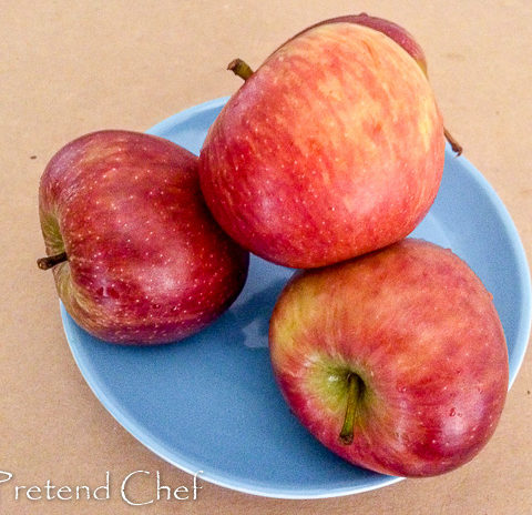 apples for easy apple hand pie