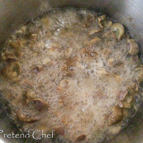 gizzard frying for gizdodo, gizzard and plantain