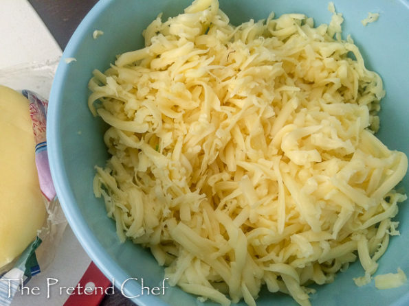 shredded cheese in bowl for pizza muffin