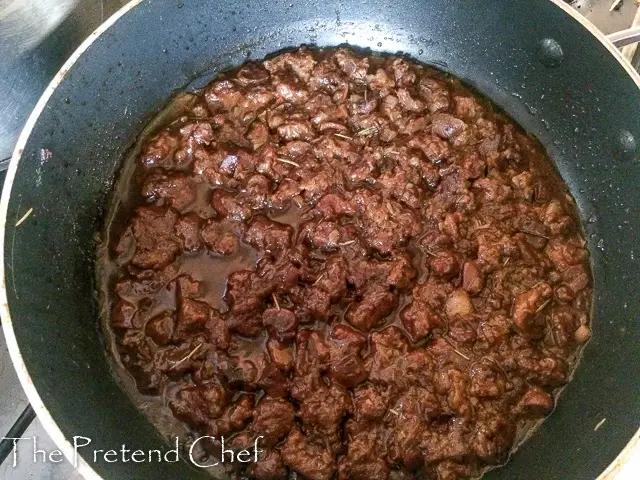 steak and kidney pie filling cooking