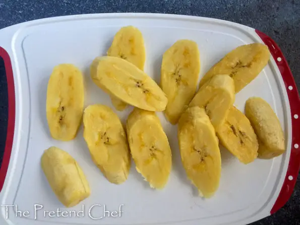 diagonal slices of plantain for Fried plantains recipe