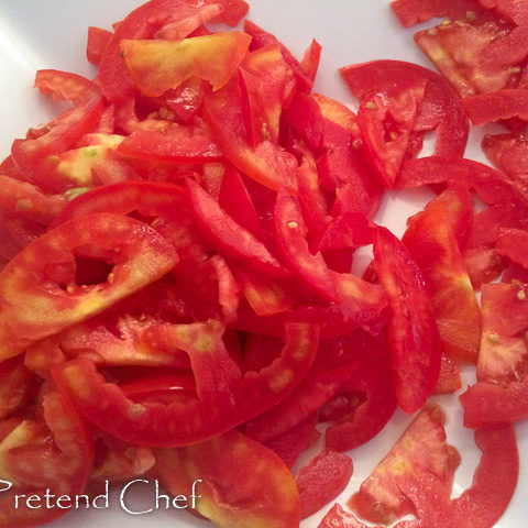 sliced tomatoes