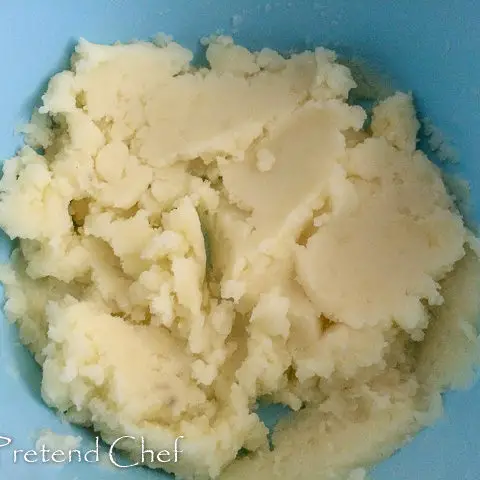 mashed potato for Potato and green vegetable balls