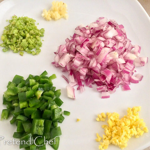 ingredients for rich tomato gravy