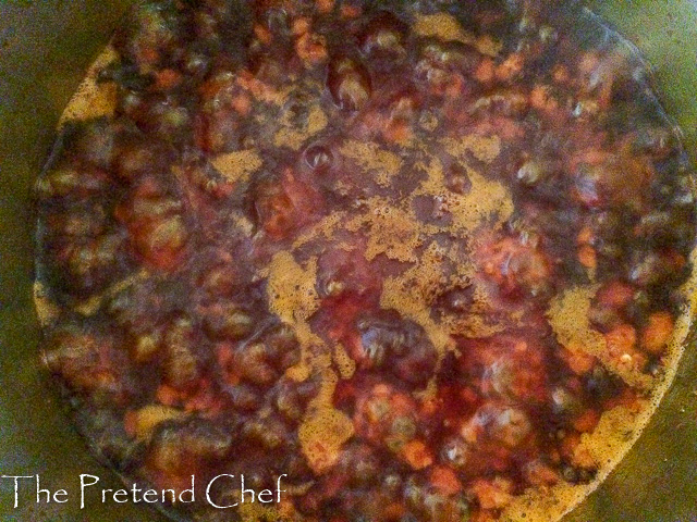 agoyin stew frying in a pot (ewa agoyin)