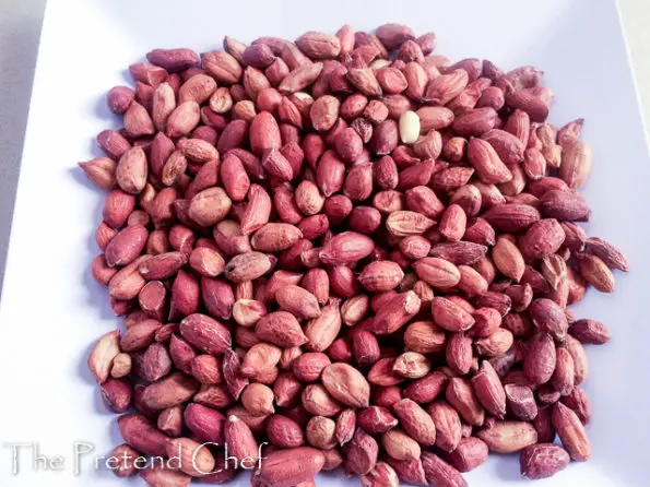Roasted groundnuts (peanuts)