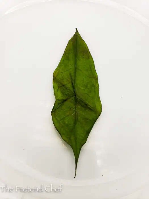 Atama leaf