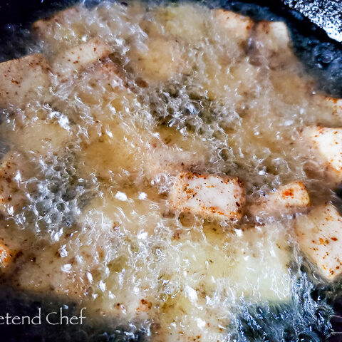 Awara frying in hot oil