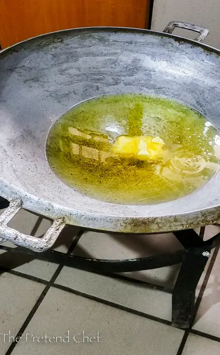 Vegetable oil and butter in frying pan
